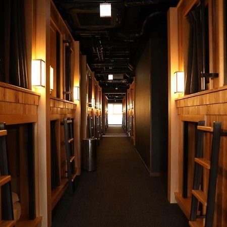 Cabin Inn Kyoto Sanjo Kawaramachi Bagian luar foto