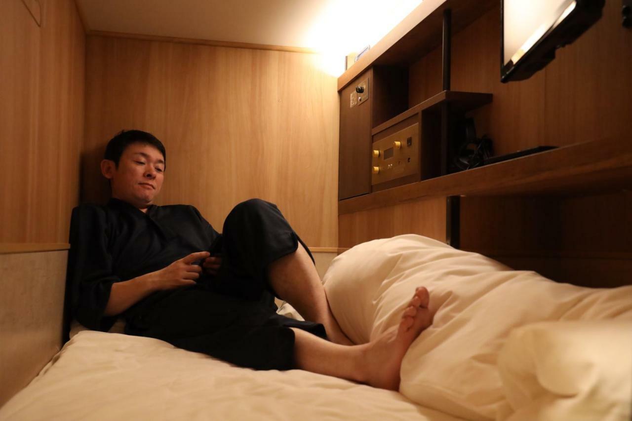 Cabin Inn Kyoto Sanjo Kawaramachi Bagian luar foto